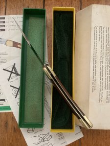 Puma Rare model 971 Game Warden 1970 Folding Lock Knife in box Serial Number 44074