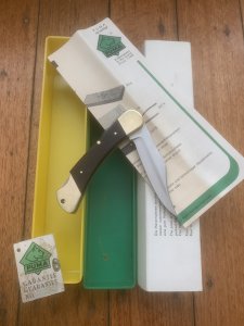 Puma Rare Model 965 Deer Hunter 1980 Folding Lock Knife # 25082 in original box