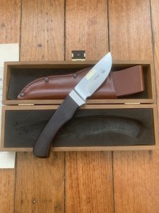 Puma Knife: 12 6010 Puma Austrian SkinMaster Centenary Knife 996-1996 with Walnut Handle 79/200