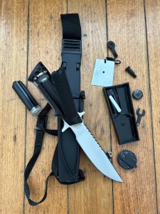 TECHNA USA Tactical Fighter Pilots Survival Knife