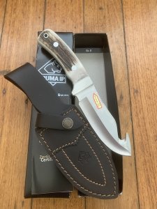 Puma Knife: Puma IP Schwarzwald Boar Hunter with Stag Antler Handle