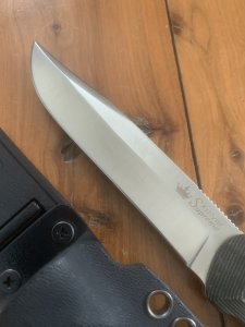 Kizlyar Knife: Kizlyar D2 Original ENZO Silver Straight Blade with G10 Handle