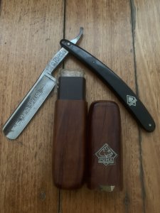 Puma Knife: Rare Puma Original Cut Throat Razor No 89 in *Original Wooden Box