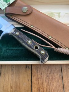 Puma Knife: 1982 Puma Big Big Bowie knife with Stag Antler Handle in original Wooden Box & Warranty