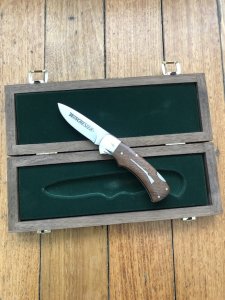 Puma Knife: Puma Original Winchester 1894 Rifle 4 Star Folding Lock Blade Knife with Wooden Presentation Box 1 of 1894