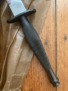J.NOWILL & SONS  J.ADAMS SHEFFIELD ENGLAND BLACK/SILVER FS COMMANDO KNIFE