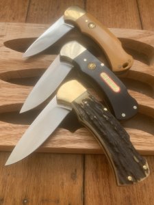 Puma Set of 3 - Full Size 4 Star Folding Knife Set in Display