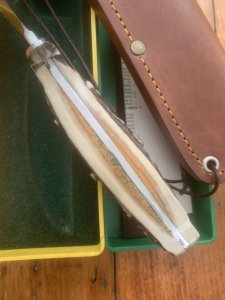 Puma Knife: 1997 Puma Mint condition Bowie knife with Stag Antler Handle in original Box