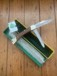 Puma Rare Model 973 Game Warden 1984 Gut Blade and and Plain Blade Folding Knife with original box & Paperwork #18481