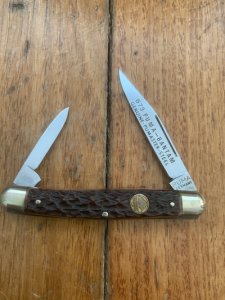 Puma Knife: Puma Rarer 1971 Bantam Folding Knife with Red Bone Handle #27172