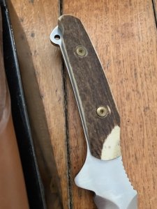 Puma Knife: Puma Rare Original 2001 New Hunter Model 118375 in original sheath and box.