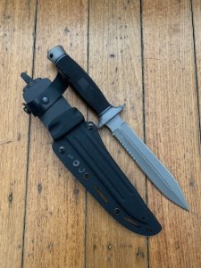 SOG Vintage Original Daggert- 2 Commando Dagger with Kydex Tactical Sheath