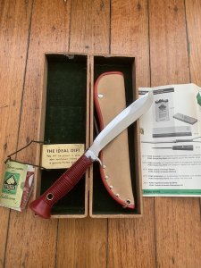 Puma Knife: Puma Original 1987 SEA HUNTER 17 6363 in Original Sheath and Matching Wooden Box