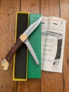 Puma Rare Model 971 Game Warden 1976 Saw and Blade Folding Knife with original box & Paperwork #97674