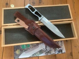 Puma Knife: Puma Rare Numbered #1747 German Expedition Knife in Original Wooden Box
