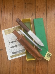 Puma Knife: Puma 1973 Rabbiter Set in Original Sheath and Plastic Box with Tag