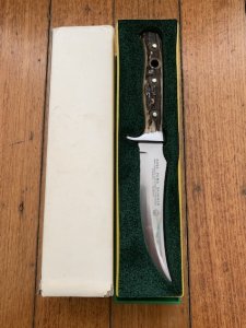 Puma Knife: 1984 Puma Skinner with Stag Antler Handle & Original Correct Green & Yellow Box