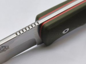 Puma Knife: Puma Hunt To Survive PUMA TEC D2 Knife with Kydex Sheath