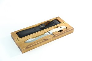 Puma White Hunter Limited Edition Elephant With Wooden Display Box