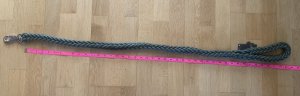 Dog Lead: Thick Green Para Cord 1.1m Dog Lead with Heavy Duty Clip.