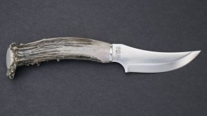 Silver Stag Crown Series Cascade Hunter Knife with Stag Antler Handle