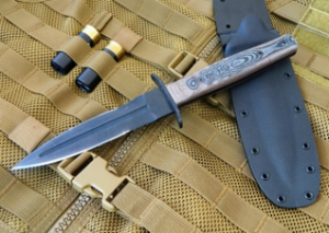 J & V Adventure Santa Fe Soldier Knife