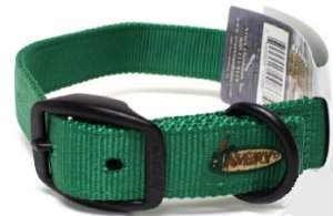 Avery Green Collar in size Medium