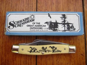 Schrade Vintage Limited Edition USA-Made Scrimshaw Folding Duck Knife