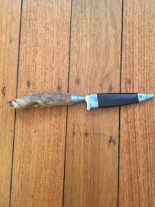 Puma Knife: Puma Handmade Vintage Jagdnicker Knife with Roe Deer Foot Handle
