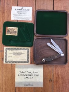 Schrade Ducks Unlimited USA-Made Federal Duck Stamp 1987/88 knife in Wooden Gift Box