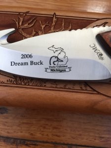 Buck Knife: Buck Alpha GutHook Ducks Unlimited Michigan Knife