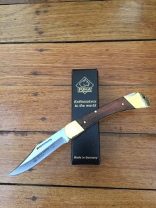 Puma Knife: Puma Game Warden Full Sized Folding Lock Knife with Plumwood Handle