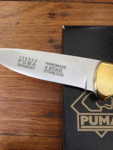 Puma Knife: Puma 4 Star Fixed Blade Nicker Knife with Grenadil wood Handle