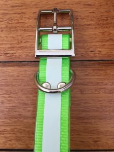 SOS Fluoro Green & Reflective Dog Collar - Medium (27.5cm to 44.5cm)