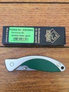 Puma Knife: Puma Protec Liner Lock Green Handled Knife