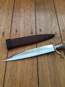 Puma Knife: Puma Handmade Vintage Forest Hunting Knife with Sterling Silver & Roe Deer Foot Handle