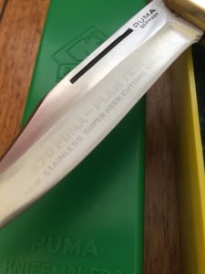 Puma Rare model 970 PLANTER 1970 Folding Lock Knife in box Serial Number 33073