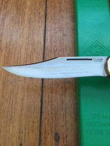 Puma Rare model 970 PLANTER 1970 Folding Lock Knife in box Serial Number 33073