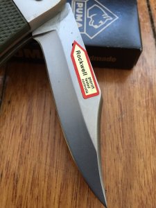 Puma Knife: PUMA Packer Folding Lock Knife With Khaki Green Handle.