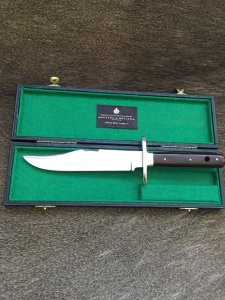 Holland & Holland Rare English Bowie knife in Display Box