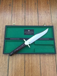 Holland & Holland Rare English Bowie knife in Display Box