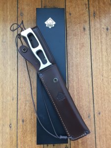 Puma Knife: Puma Rare German Expedition Knife in Black Box