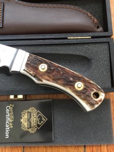 Puma Knife: Puma 2017 Model Skinmaster with Stag Handle
