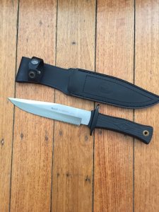 Muela Knife: Muela Scorpion Giant 10" Blade Pig Hunting Knife