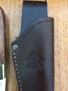 Puma Knife: Puma 1990 4 Star Fixed Blade Nicker Knife with Walnut Handle 46092