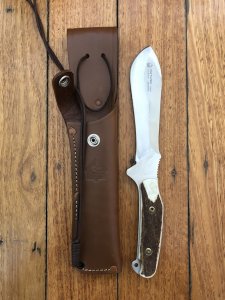 Puma Knife: Puma Rare Original 2001 New Hunter Model 118375 in original sheath #57102.