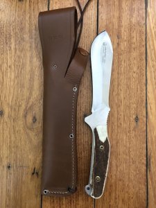 Puma Knife: Puma Rare Original 2001 New Hunter Model 118375 in original sheath #57102.