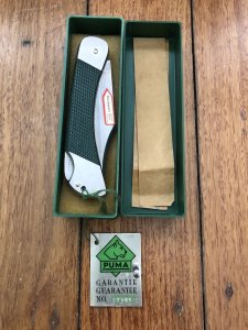 Puma Knife: Puma Rare 1993 Back Packer Folding Knife in original Green Box # 27391