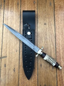 COMMANDO BLADED V-42 KNIFE WITH LEATHER HANDLE AND SHEATH