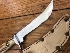 Puma Knife: Puma 11 6394 Original 1989 Hunters Companion in original sheath